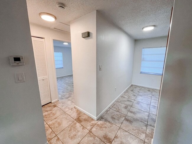 Photo - 122 Laidback Way