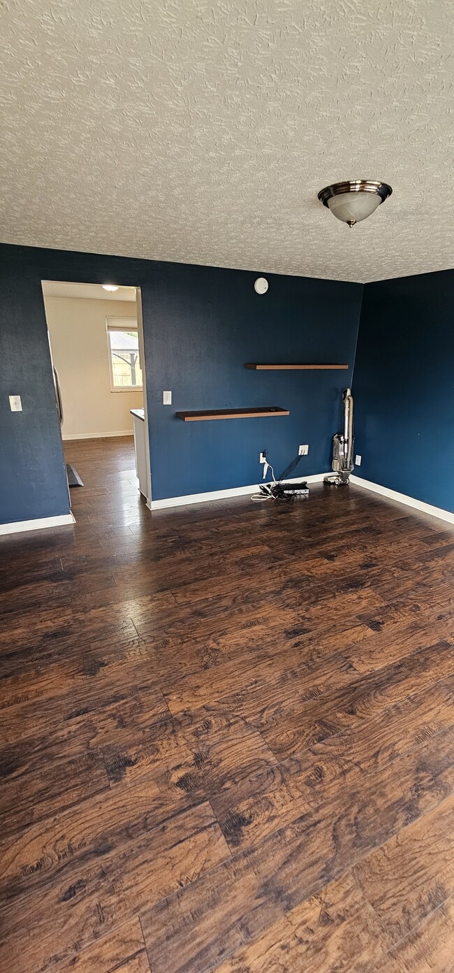 Living room - 6083 Bolamo Ct