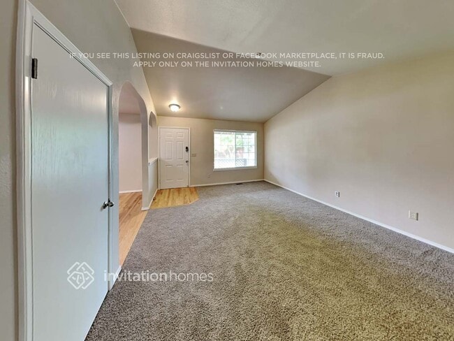 Photo - 6811 62nd Dr NE