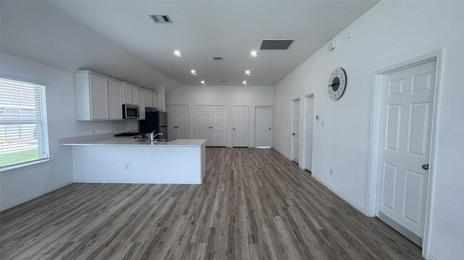 Photo - 15746 Harding Bend Dr