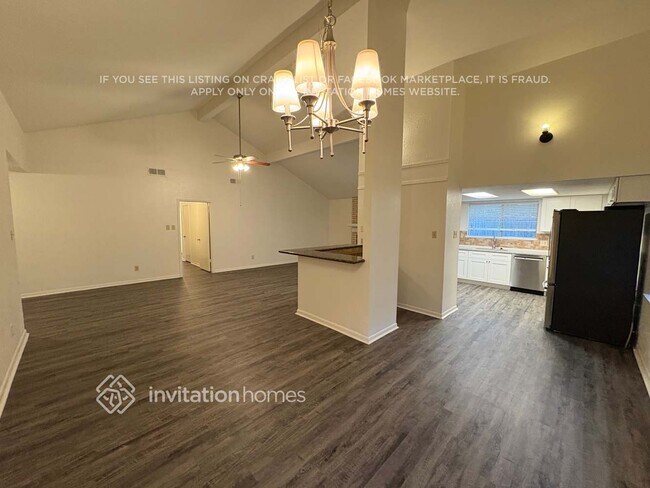 Photo - 1613 Cantrell Blvd