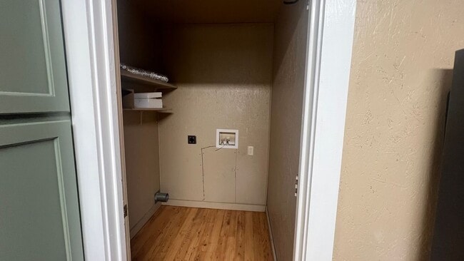 Photo - 22712 Creekwood Dr