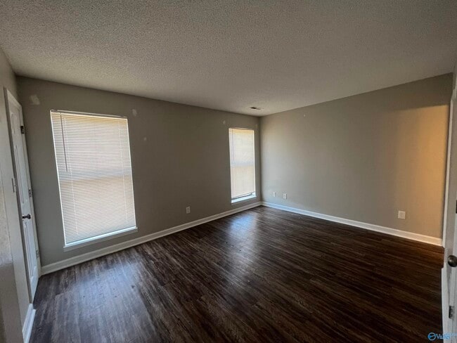 Photo - 2602 Wynterhall Rd SE Unidad B