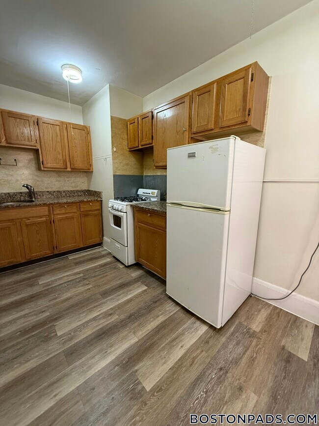 Photo - 349 Pleasant St Unit C-6