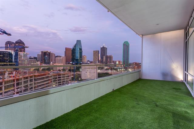 Photo - 2430 Victory Park Ln Condo Unit 1806