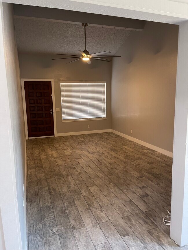 Photo - 9647 Old Placerville Rd