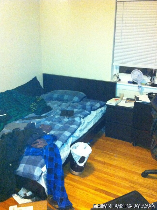 Photo - 69 Chiswick Rd Unidad 6