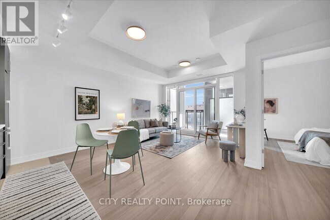 Photo - 664 Spadina Ave. Unité 216