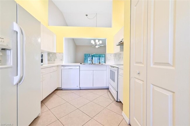 Photo - 494 St Andrews Blvd