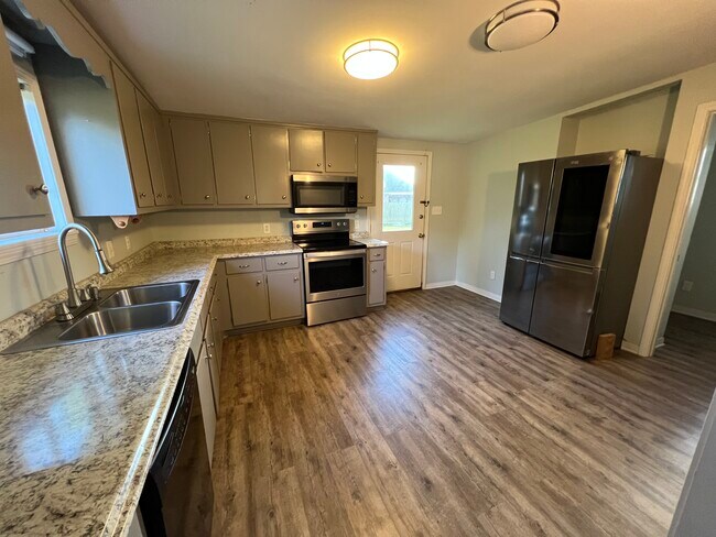 Photo - 14742 South Blvd