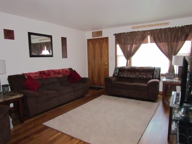 Building Photo - 1205 W Bloomington Rd Unit 1205West