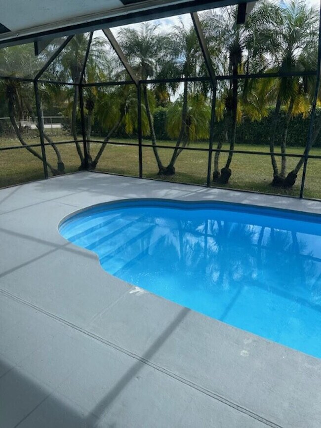 Photo - 16700 SW 277th St