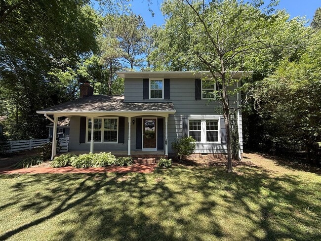 Building Photo - **OFFERING REFUNDABLE APPLICATION FEES & $150 MOVE IN PROMOTION** Terrific 3BD, 1.5BA North Ralei...