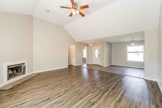 Photo - 3910 Pecanville Cove