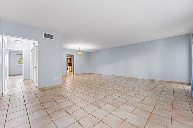 Photo - 1145-1101 101st St Unit #1