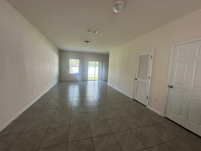 Photo - Modern 3 Bedroom Townhome Near River City Marketplace