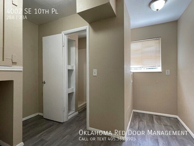 Photo - 4002 SE 10th Pl