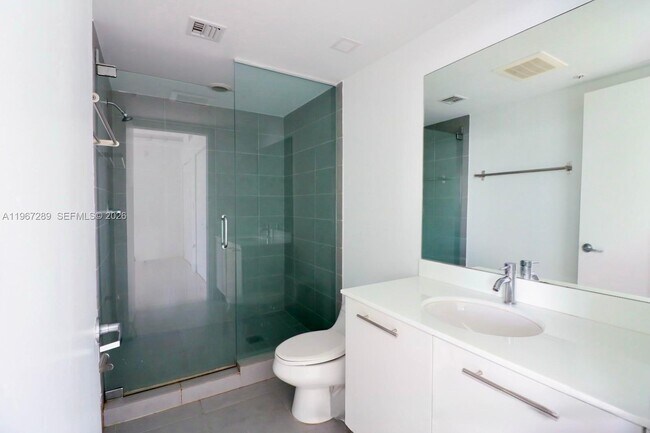 Photo - 92 SW 3rd St Unit 2706