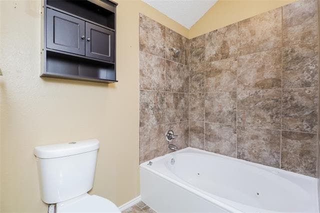 Photo - 911 Turner Ct