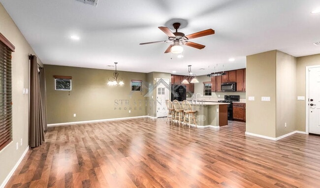 Photo - 2873 E Binner Dr