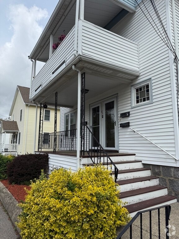 Building Photo - 84 S Walnut St Unit 1 Rental