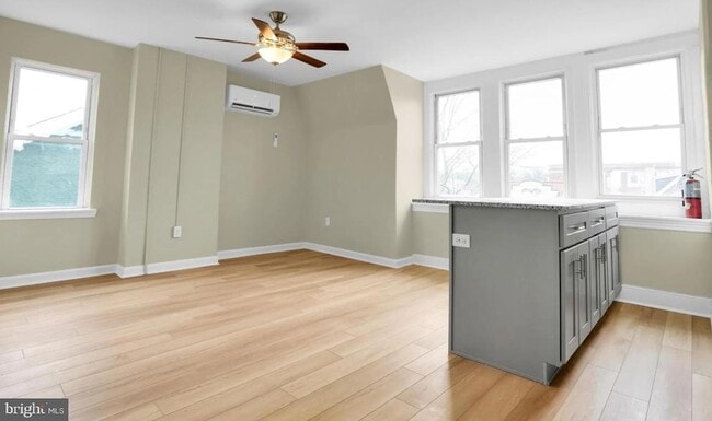 Photo - 413 Gay St
