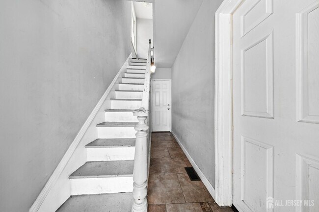 Photo - 133 Smith St Unit 2