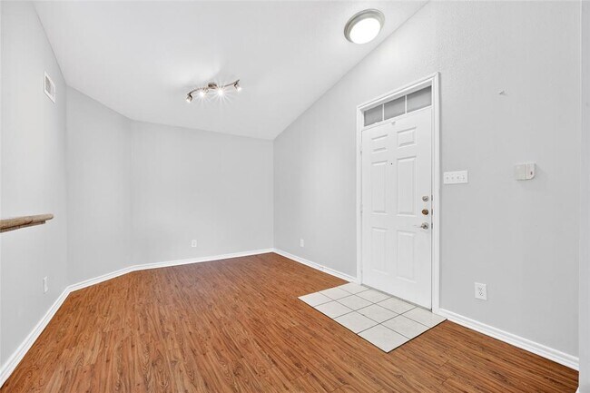 Photo - 6804 N Capital of Texas Hwy Unit 621