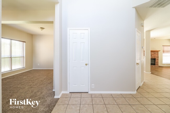 Photo - 8517 Prairie Rose Ln