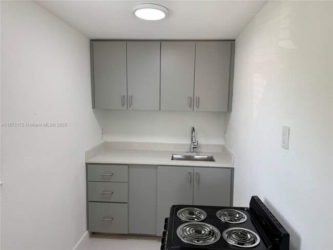 Building Photo - 6960 NW 2nd Ct Unit 2 Rental