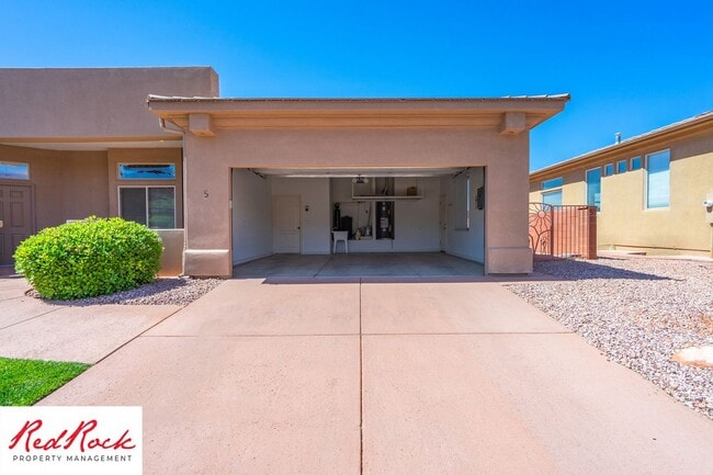 Photo - 3 Bedroom Home In Eagle Rock At Snow Canyon With Community Pools