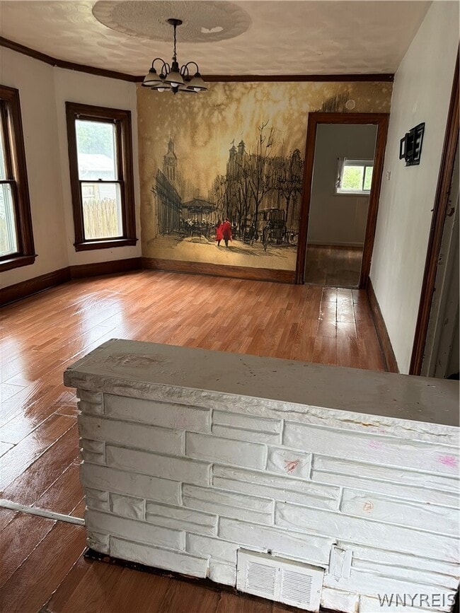 Photo - 2209 Pierce Ave