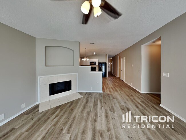 Photo - 232 Tulane Dr Casa