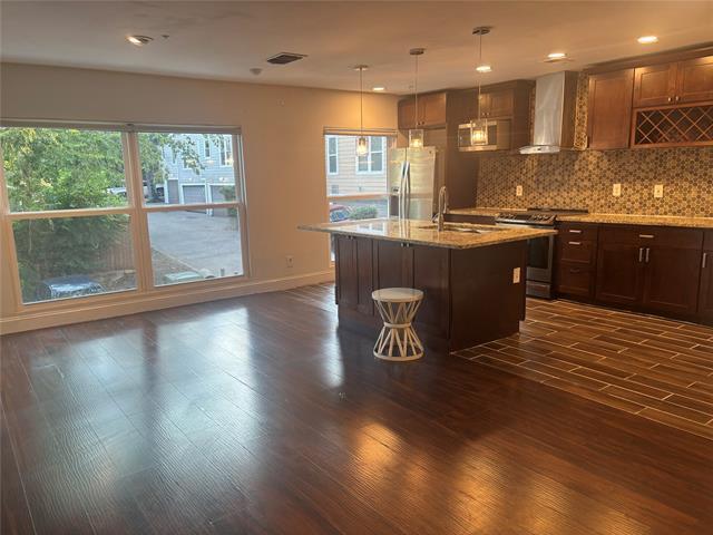 Photo - 5815 Phoenix Dr Unit 3A12