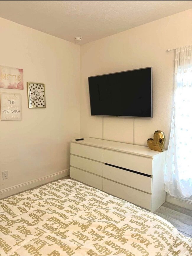 Photo - 1140 Cavender Creek Rd