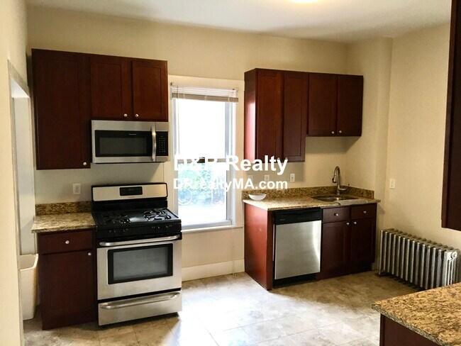 Photo - 44 Cameron Ave Unidad 1