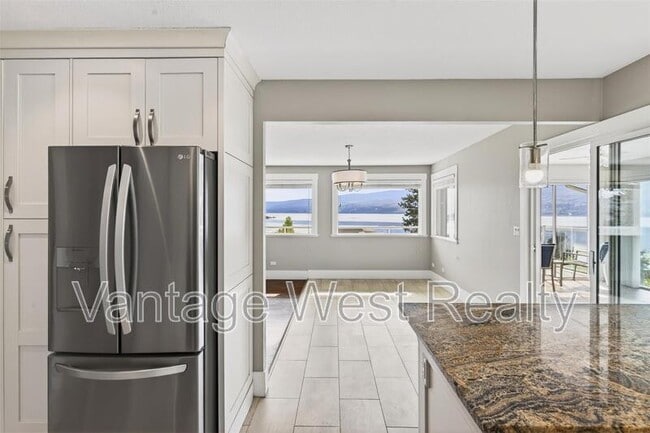 Photo - 3940 Angus Dr