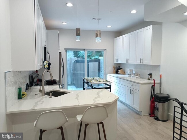 Photo - 2146 N Fairhill St