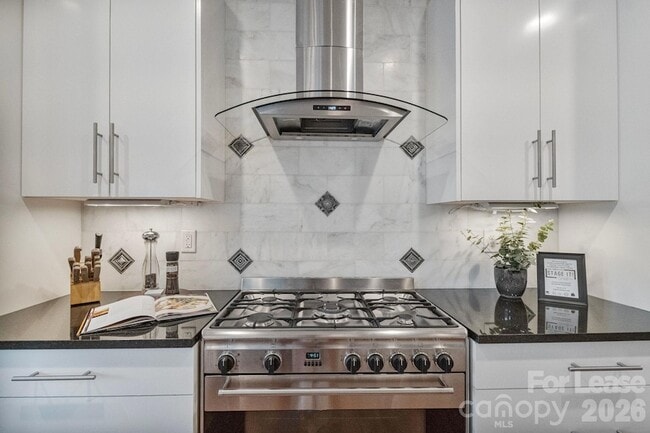 Photo - 17136 Carolina Academy Rd