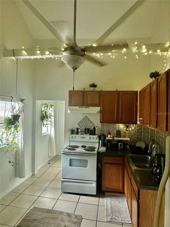 Photo - 310 21st Ave S