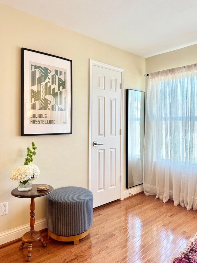Photo - 401 Willard St