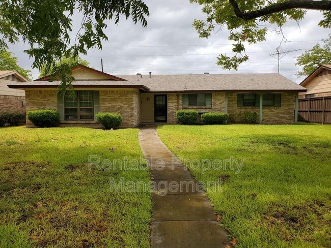 Photo - 3017 Abston Dr