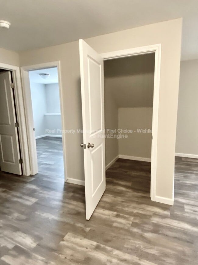 Photo - 5321 N Toben Ct