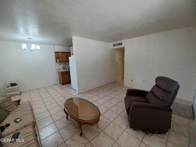 Photo - 649 De Vargas Dr