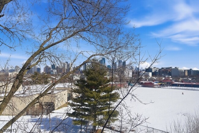 Photo - 160 Lafayette St Unit 401