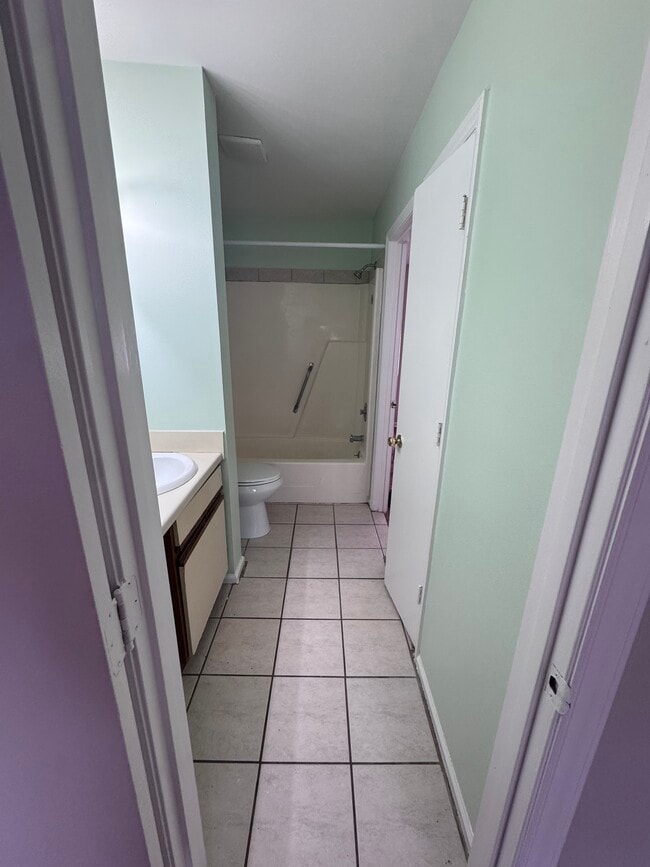 Photo - 1456 Flintwood Dr