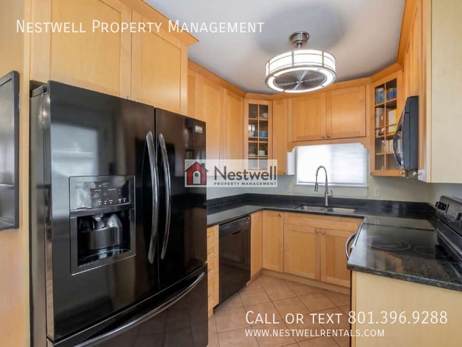Photo - 951 Signora Dr