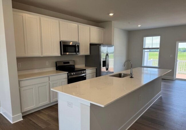 Photo - 1312 Lake Lucerne Ln