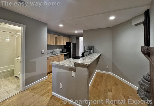 Photo - 27 Bow St Unit 17 Bow St #16