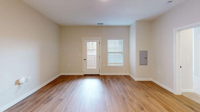 Carden Springs Apartments and Townhomes